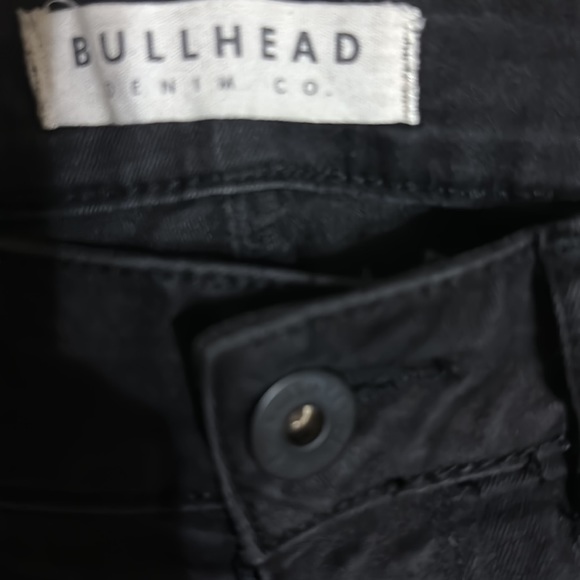 Bullhead Black Skinny Jeans - Picture 2 of 3
